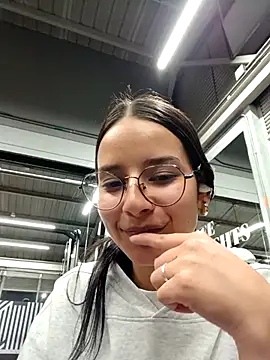  vaness online show from 17, 7, 2026