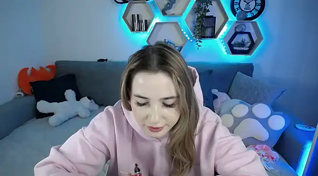 SabrinViolet online show from 7, 2, 2025