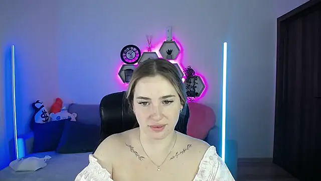 SabrinViolet online show from 26, 9, 2025