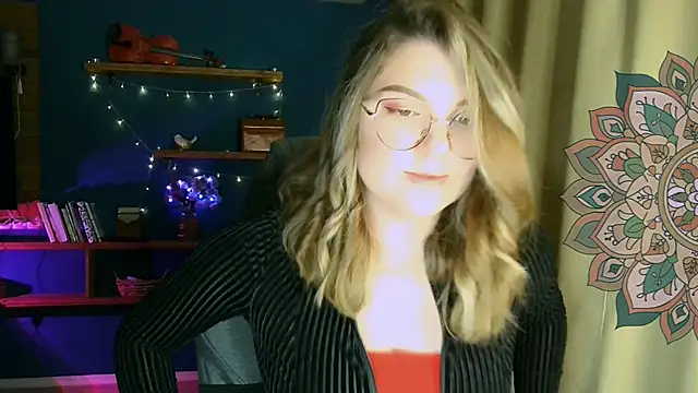 VioletteWay online show from 9, 11, 2025