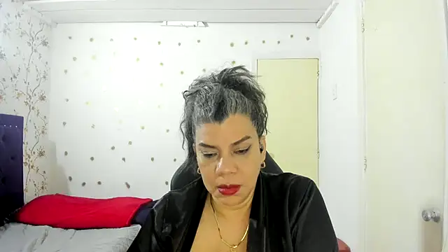 Snapshot of vikyadams chatting on 20, 4, 2026 vikyadams online show from 20, 4, 2026
