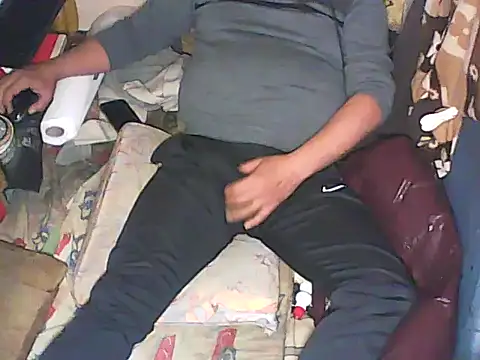 Snapshot of emregalipmetin chatting on 25, 11, 2025 emregalipmetin online show from 25, 11, 2025