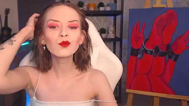 FascinatingEyess online show from 18, 11, 2025