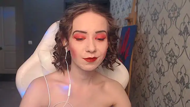 Snapshot of FascinatingEyess chatting on 7, 7, 2026 FascinatingEyess online show from 7, 7, 2026