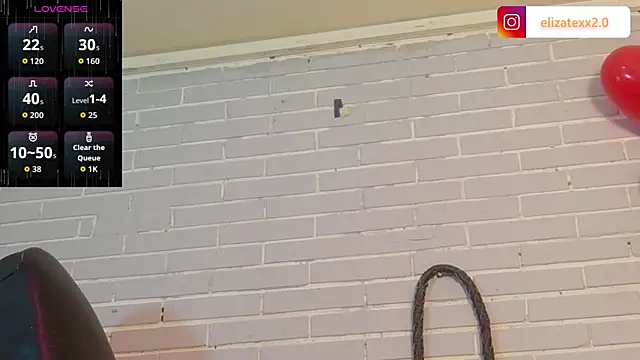 Snapshot of elizatexx chatting on 6, 5, 2026 elizatexx online show from 6, 5, 2026
