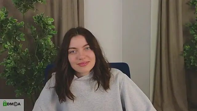 katty  cat online show from 1, 12, 2024