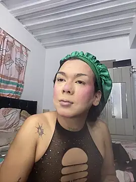 Snapshot of yossi_peach_cute chatting on 24, 4, 2026 yossi peach cute online show from 24, 4, 2026