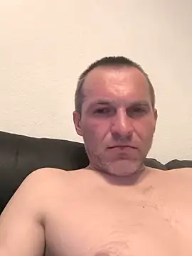 AttractiveSilk5 online show from 29, 3, 2026