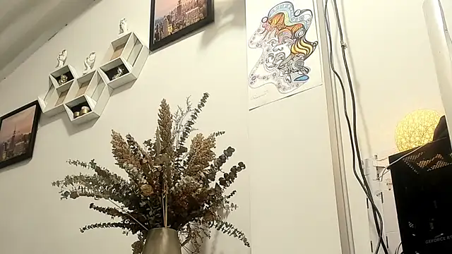 stefany sexy  online show from 9, 4, 2026