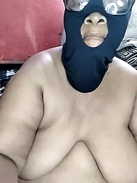 naughtygrannyXXX online show from 12, 11, 2025