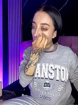 Ady 18 online show from 10, 11, 2025