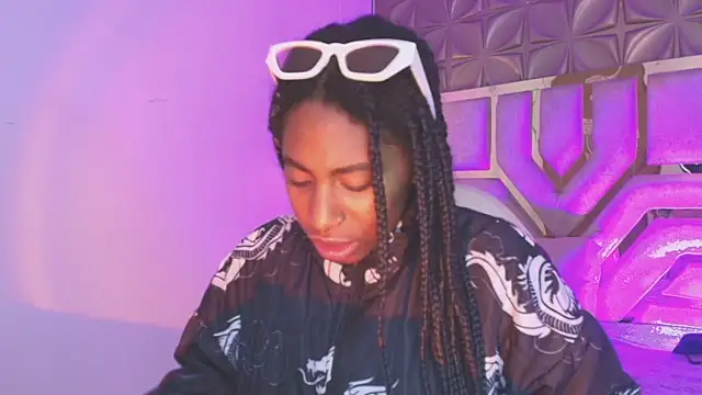 Queen perla  online show from 21, 3, 2026