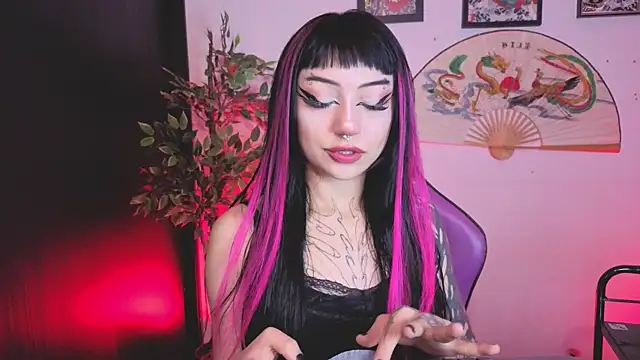 Snapshot of catipetite chatting on 6, 7, 2026 catipetite online show from 6, 7, 2026