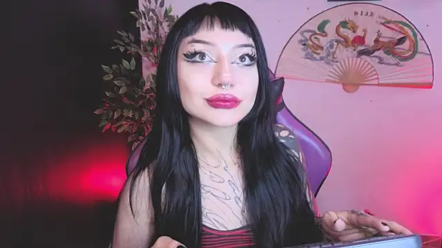 Snapshot of catipetite chatting on 28, 7, 2026 catipetite online show from 28, 7, 2026