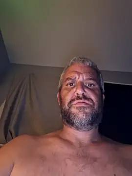 Snapshot of silkstroker6981 chatting on 11, 10, 2025 silkstroker6981 online show from 11, 10, 2025