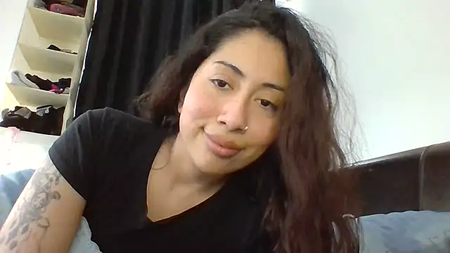 Snapshot of LorenaAnderson chatting on 17, 2, 2025 LorenaAnderson online show from 17, 2, 2025