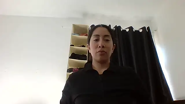 Snapshot of LorenaAnderson chatting on 4, 3, 2025 LorenaAnderson online show from 4, 3, 2025