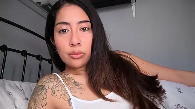 LorenaAnderson online show from 8, 4, 2026