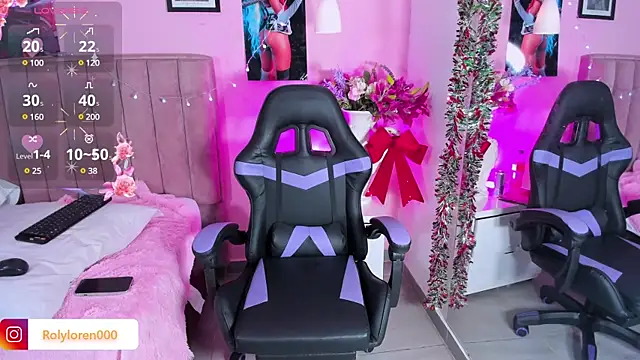 RolyLoren online show from 10, 12, 2024