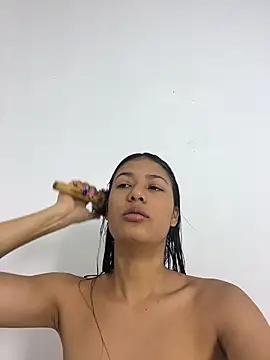 Valentinabaker online show from 29, 10, 2025