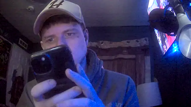 Snapshot of traejddd chatting on 27, 5, 2026 traejddd online show from 27, 5, 2026