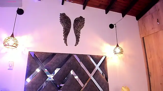 Bianca zaens2 online show from 16, 9, 2025