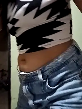 Michellluxo online show from 15, 2, 2026