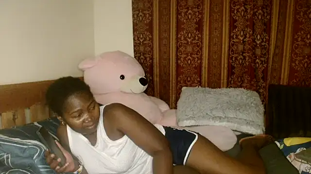 Sexxy pretty24 online show from 4, 10, 2025