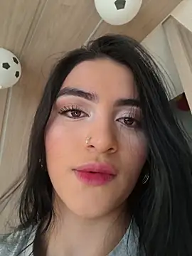 miel gomez online show from 24, 6, 2026