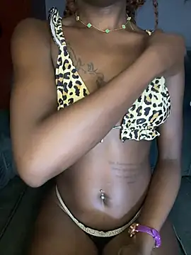 Snapshot of pretty_maliah chatting on 28, 2, 2026 pretty maliah online show from 28, 2, 2026