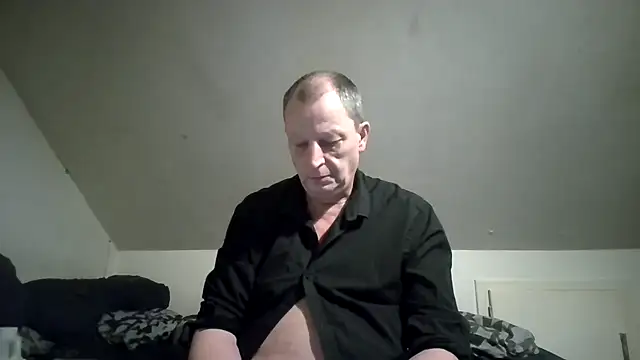 chubbybear2cum online show from 20, 3, 2026