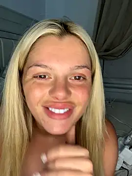 Snapshot of IrishTeenBarbie69 chatting on 19, 9, 2025 IrishTeenBarbie69 online show from 19, 9, 2025