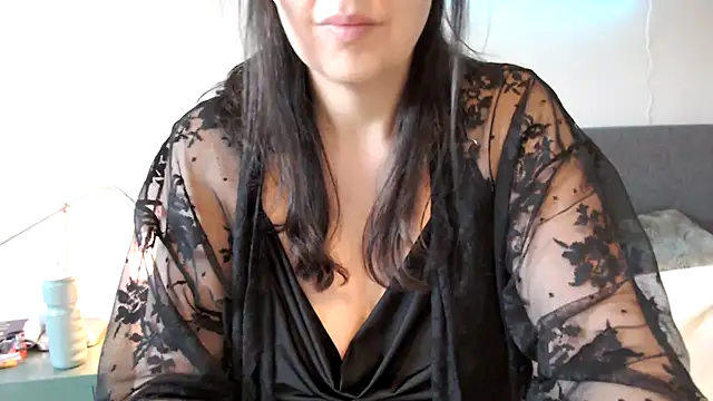 Ella Next Door online show from 12, 3, 2025