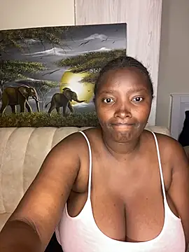 Snapshot of Naughty-sonia2 chatting on 5, 2, 2025 Naughty-sonia2 online show from 5, 2, 2025