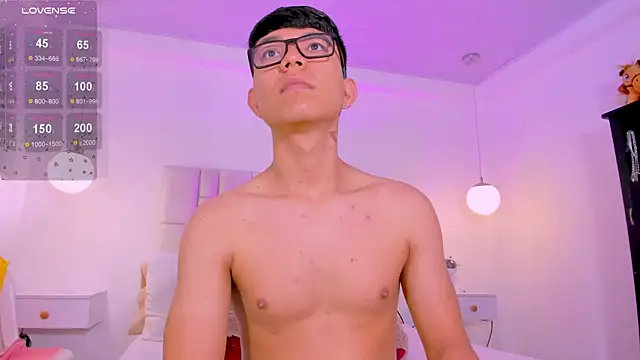 CodyTwink online show from 27, 6, 2026