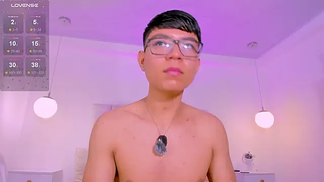 CodyTwink online show from 7, 7, 2026