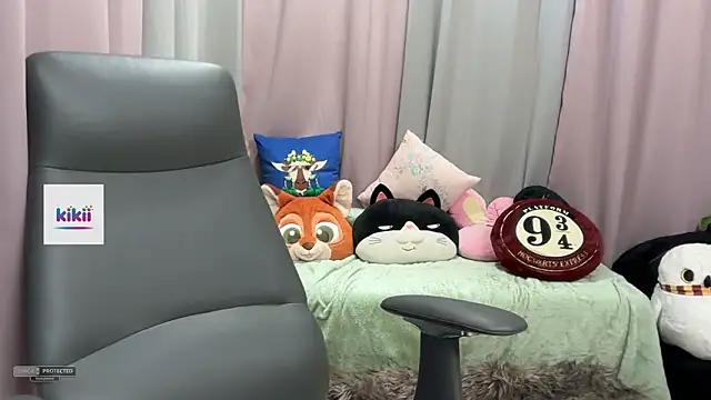 Snapshot of Unique-Beauty chatting on 7, 3, 2026 Unique-Beauty online show from 7, 3, 2026