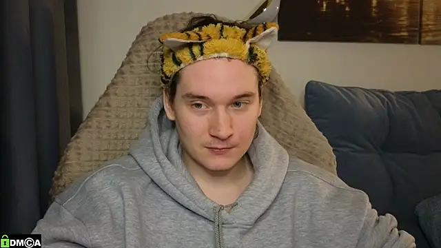 MoreRealAlex online show from 19, 4, 2026