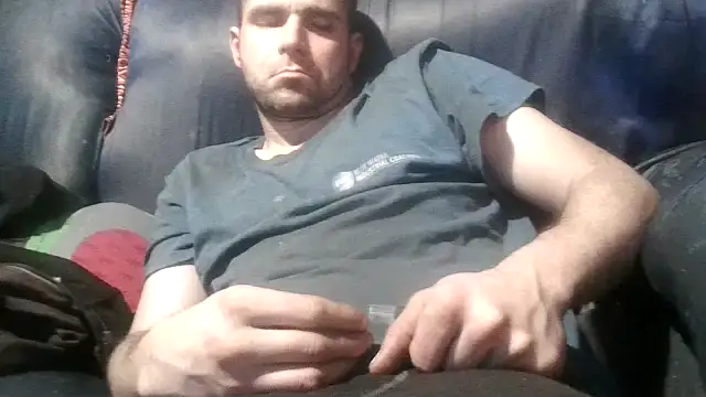 robeaulieu02 online show from 11, 2, 2025