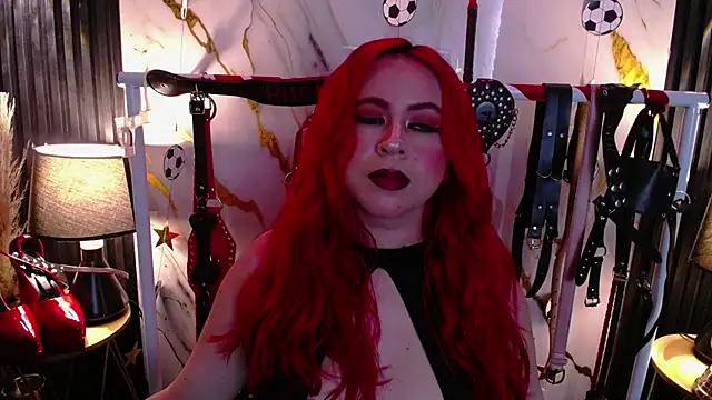 Snapshot of Naty_slavedoll chatting on 3, 7, 2026 Naty slavedoll online show from 3, 7, 2026