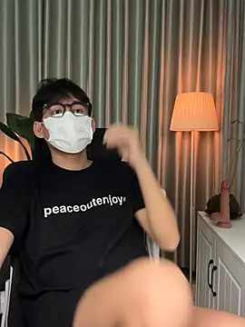 MinhTuanLive online show from 17, 4, 2026