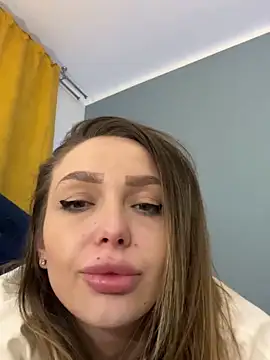 AnnaMaee online show from 16, 1, 2025