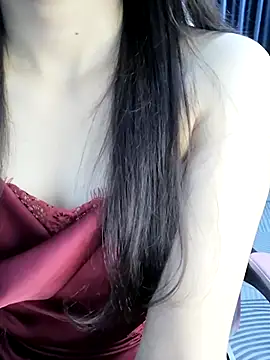 Snapshot of _Linez_ chatting on 23, 9, 2025  Linez  online show from 23, 9, 2025