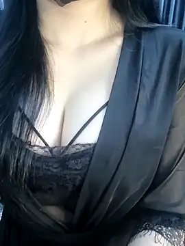 Snapshot of _Linez_ chatting on 15, 2, 2026 Linez online show from 15, 2, 2026