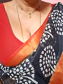 Snapshot of ananya956 chatting on 16, 2, 2026 ananya956 online show from 16, 2, 2026