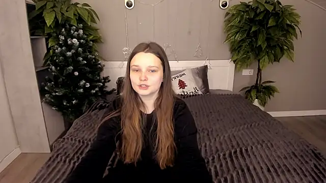 MagicPeachh  online show from 14, 1, 2026