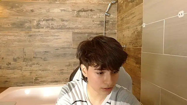 Snapshot of Bryce_Evans chatting on 19, 7, 2026 Bryce Evans online show from 19, 7, 2026