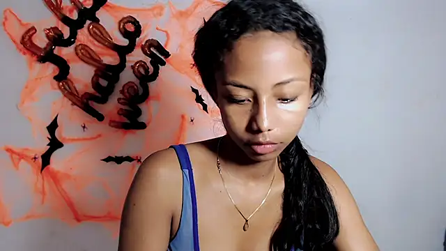 jasmin brunette  online show from 14, 10, 2025