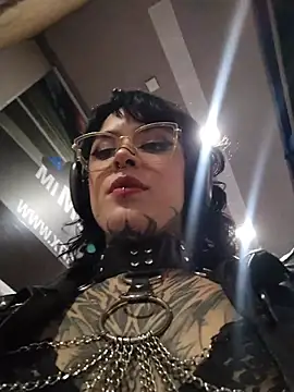 Snapshot of taaylor33 chatting on 16, 5, 2026 taaylor33 online show from 16, 5, 2026