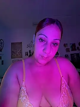 DeeLight124 online show from 4, 8, 2026
